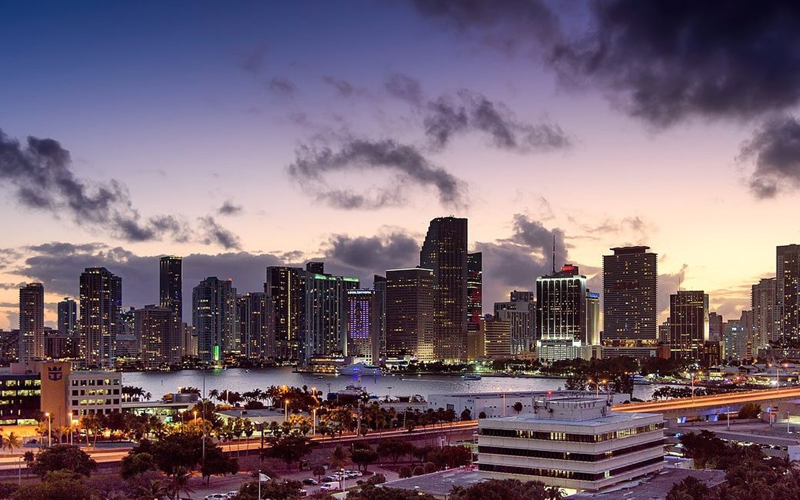 Vending Machine Financing in Miami, FL