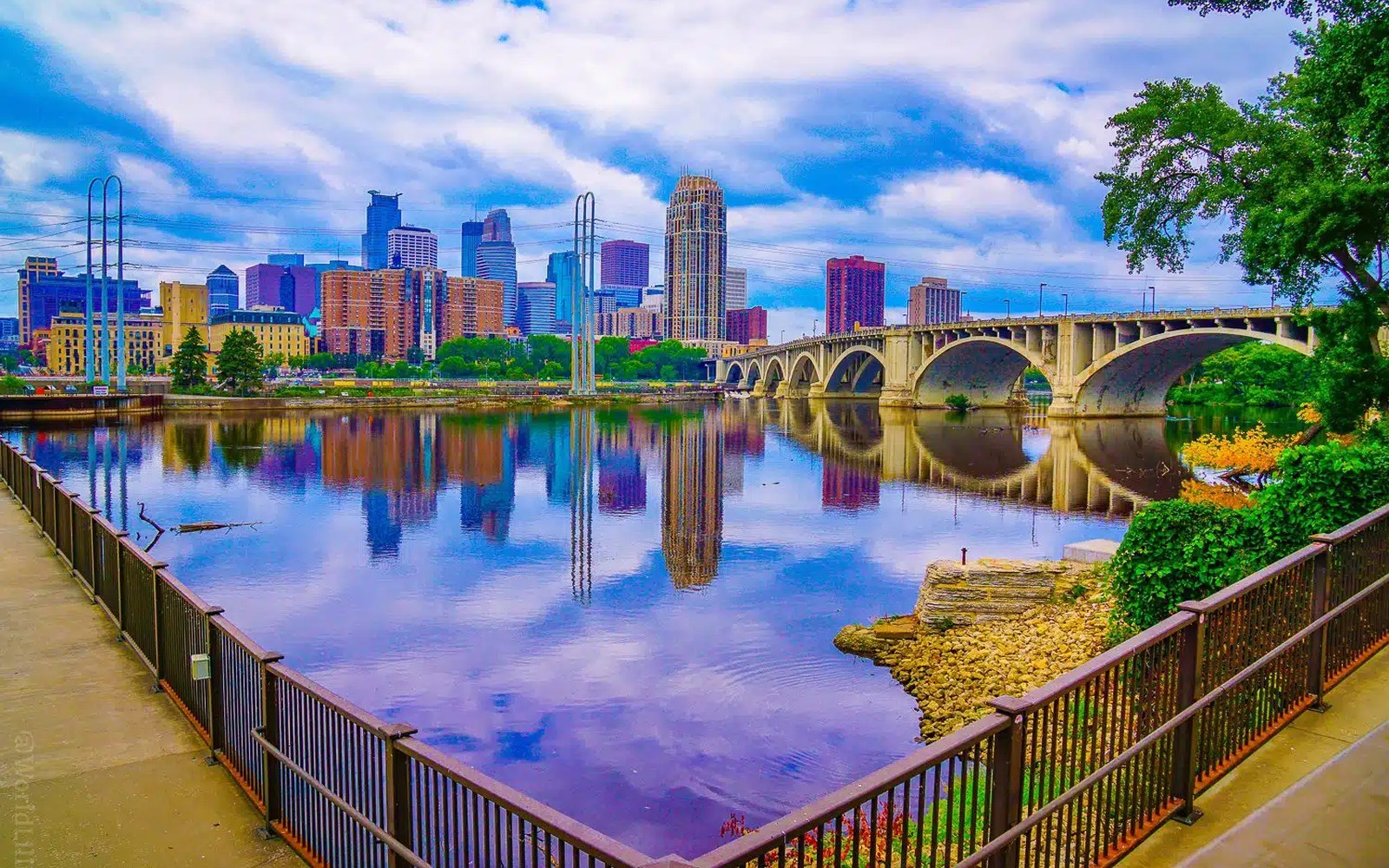 Vending Machine Financing in Minneapolis, MN Vending Machine Financing in Minneapolis, MN